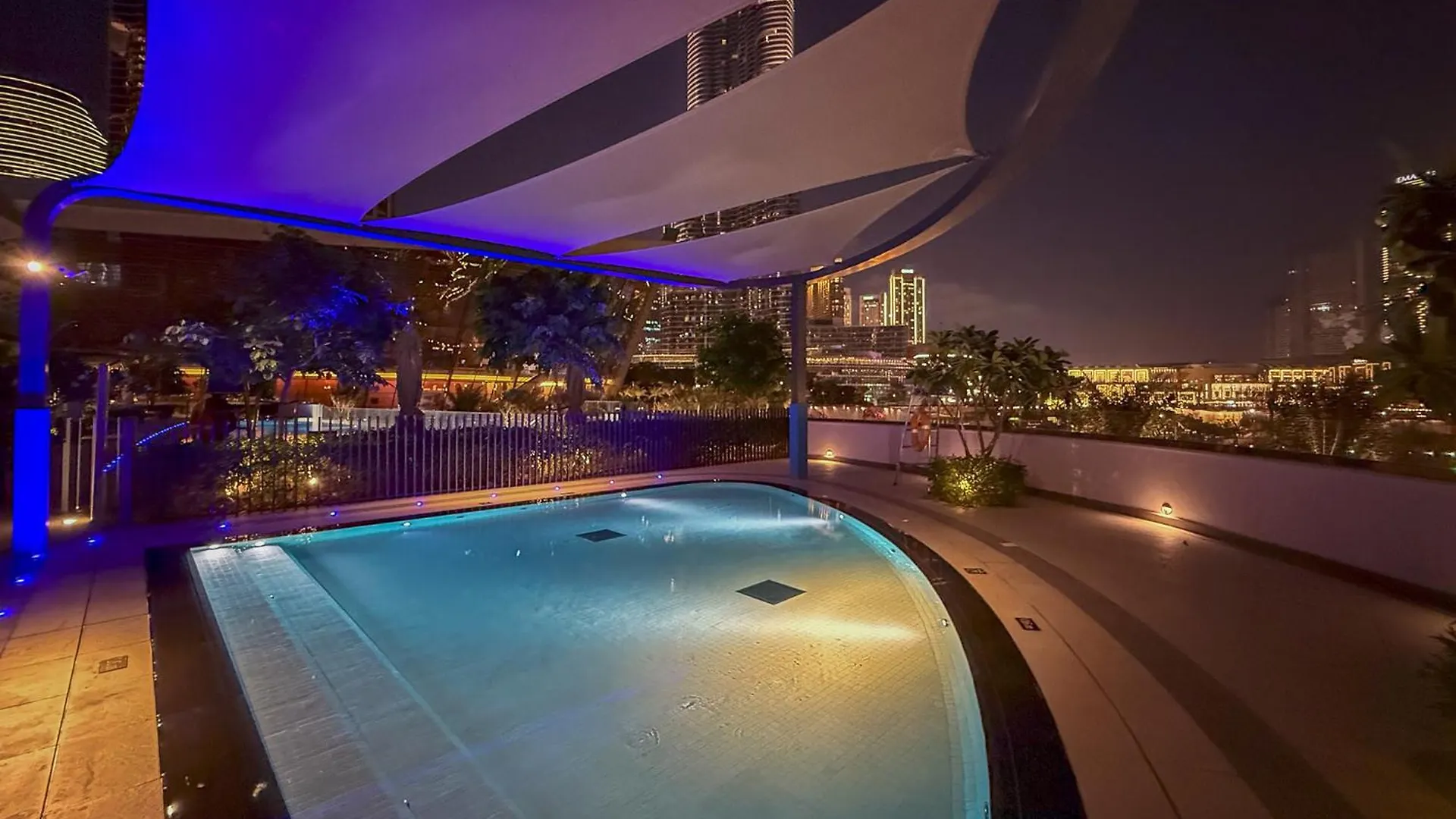 Apartment Unmatched Burj Khalifa & Fountain Show View-Amazing For New Years-1701 Dubai